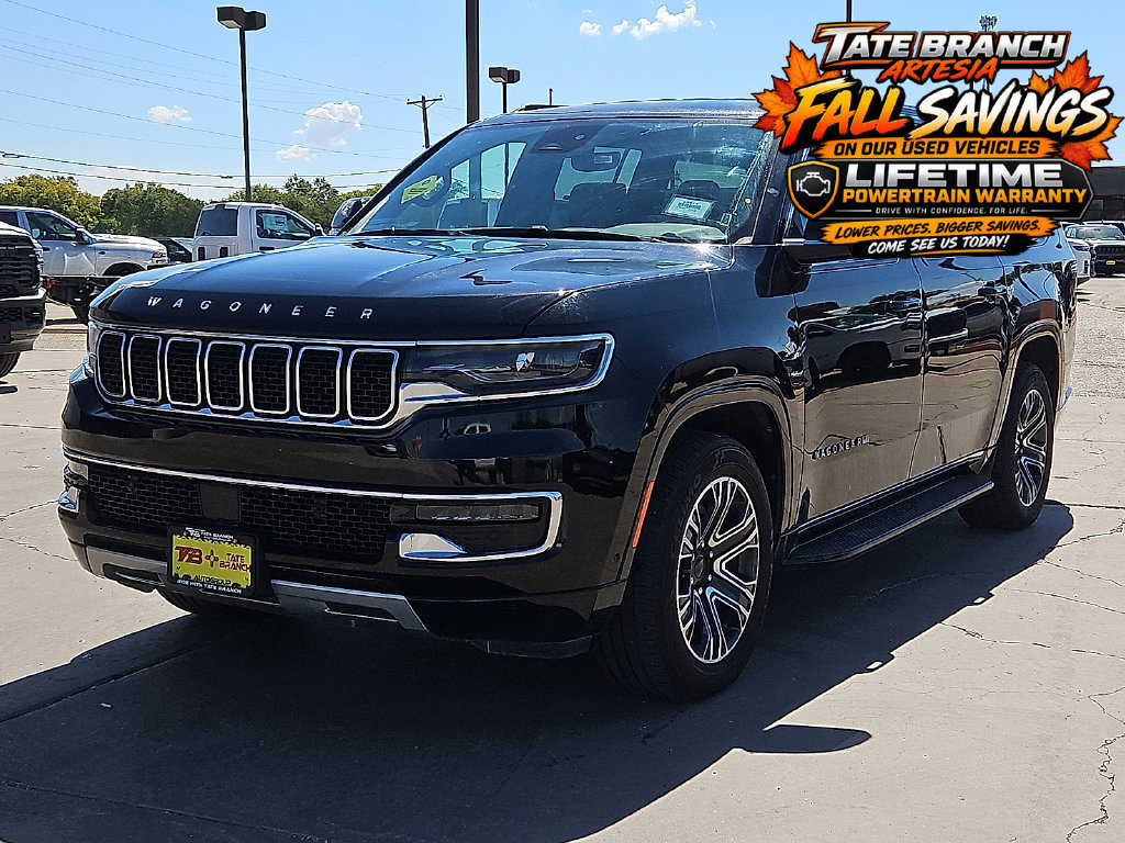 Used 2024 Jeep Wagoneer L Series II w/ Flexible Seating Group AWD/4WD image 1