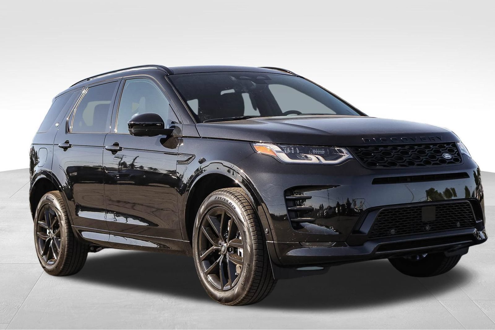 New 2026 Land Rover Discovery Sport Landmark AWD/4WD image 3