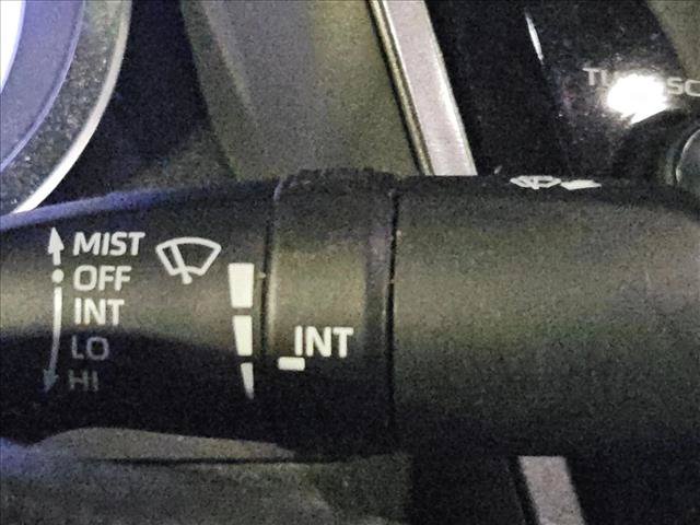 Used 2019 Toyota Camry LE FWD image 9