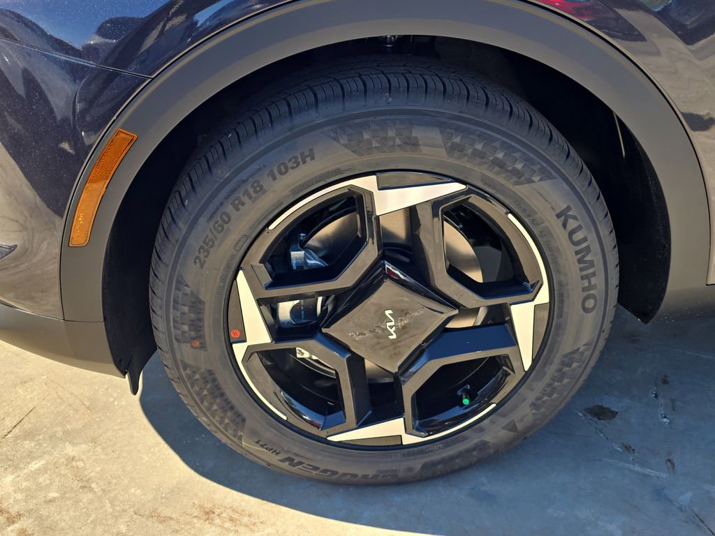 New 2026 Kia Sportage EX w/ EX Panorama Roof Package image 38