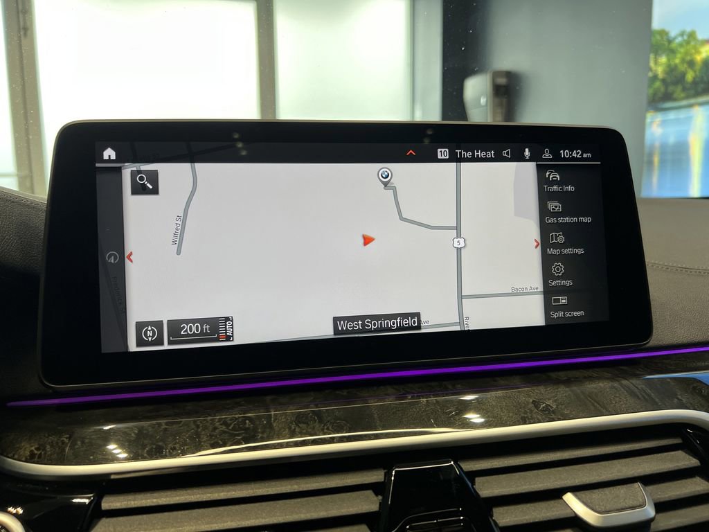 Used 2023 BMW M550i xDrive w/ Dynamic Handling Package image 20