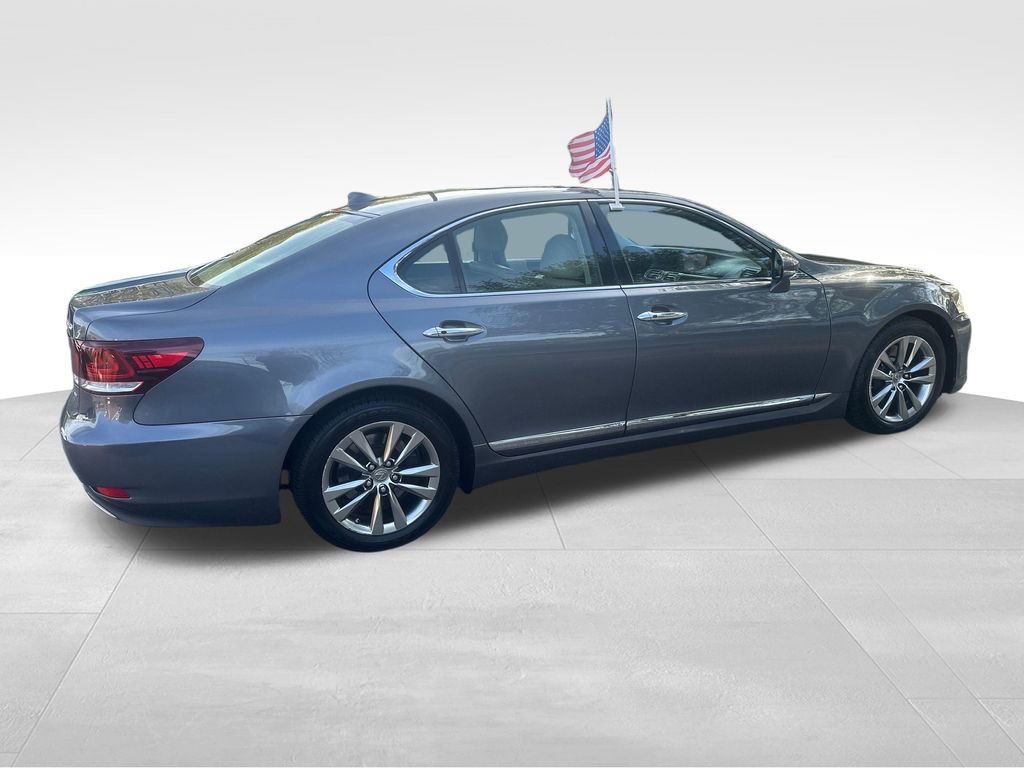 Used 2015 Lexus LS 460 AWD w/ Comfort Package image 30