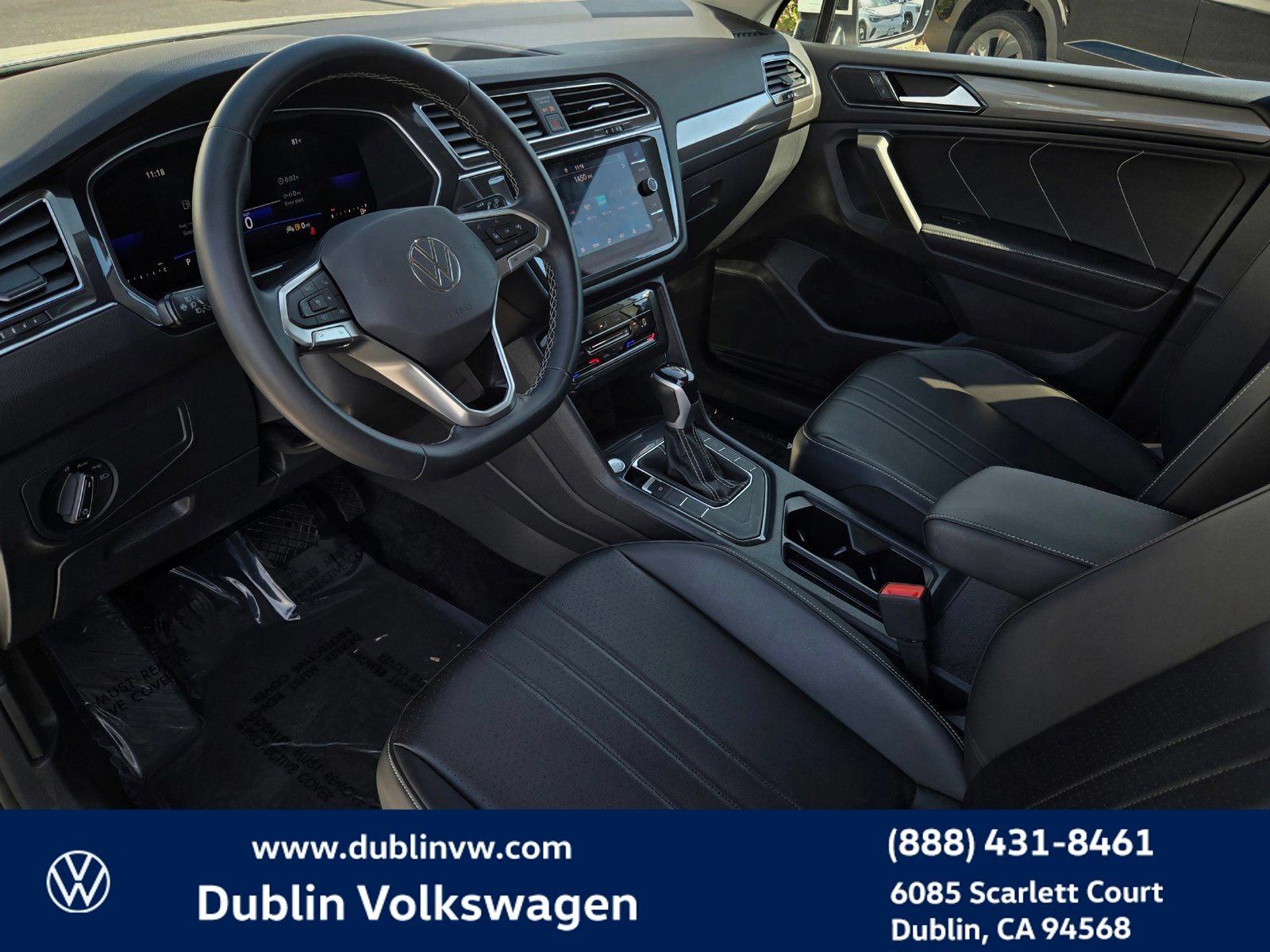 Certified 2023 Volkswagen Tiguan SE FWD image 9