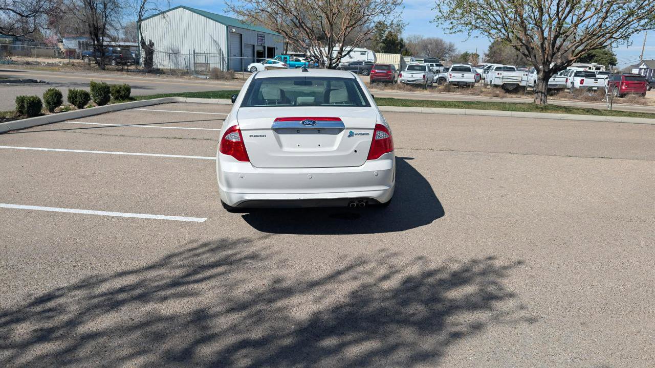 Used 2012 Ford Fusion Hybrid FWD image 4