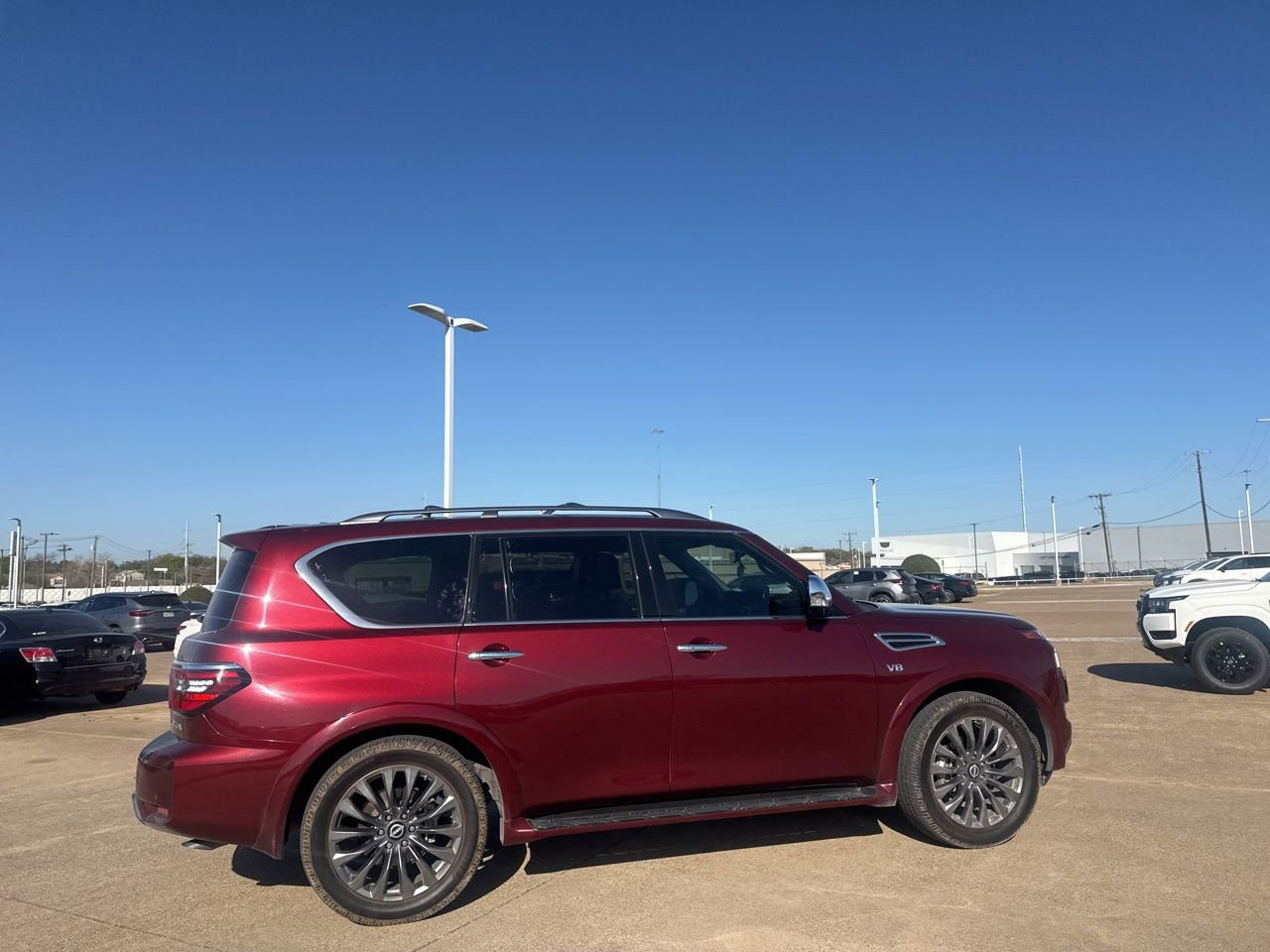 Used 2022 Nissan Armada Platinum w/ Captain's Chairs Package image 27