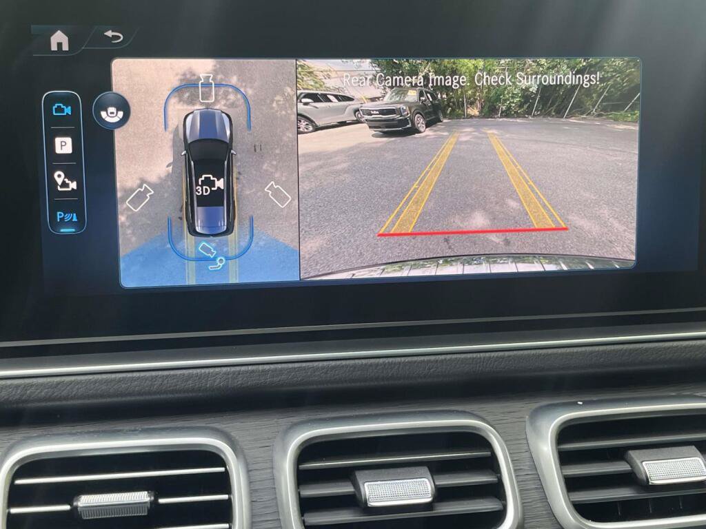 Certified 2025 Mercedes-Benz GLS 450 4MATIC w/ AMG Line Exterior image 32