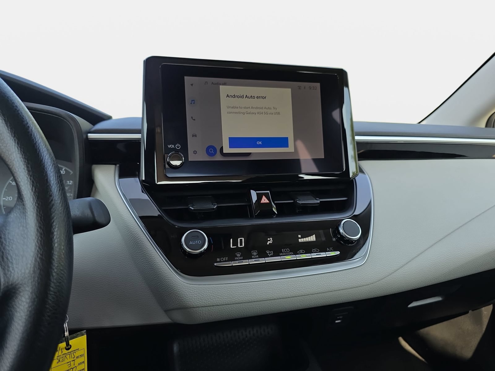 Used 2025 Toyota Corolla LE FWD image 19