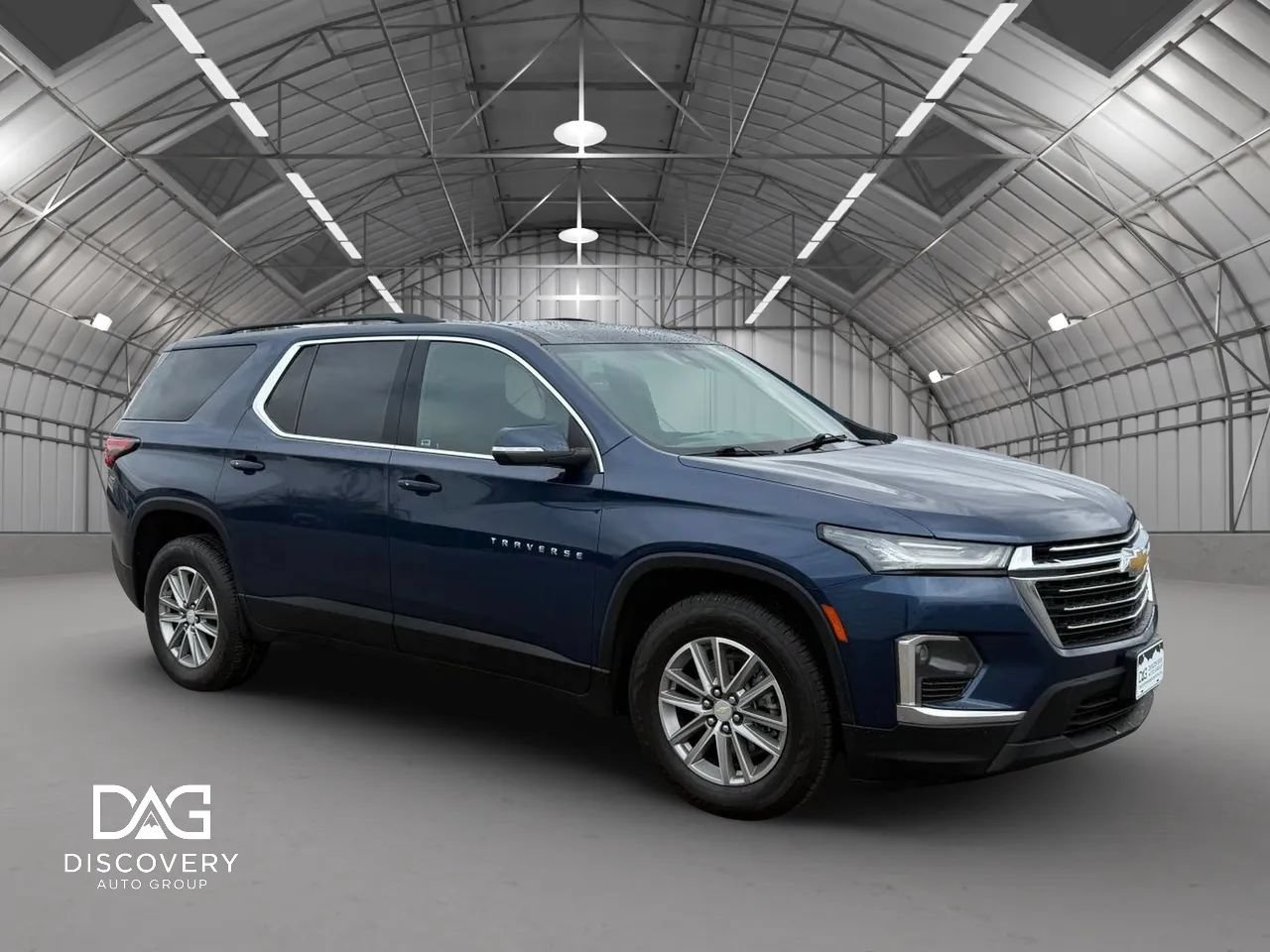 Used 2023 Chevrolet Traverse LT w/ Rear Camera Mirror Package AWD/4WD image 7
