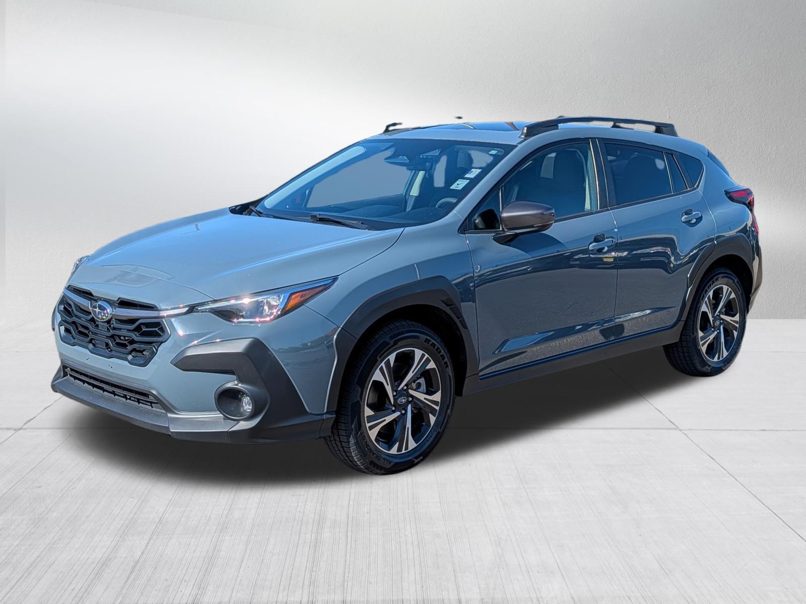 Used 2024 Subaru Crosstrek 2.0i Premium AWD/4WD image 3