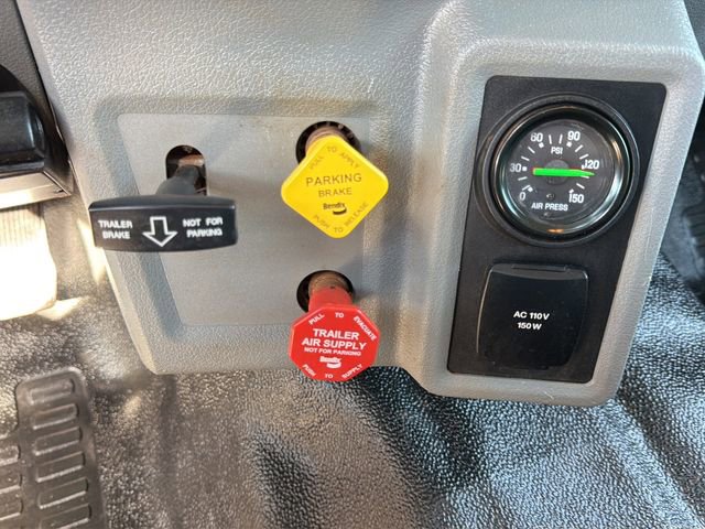 Used 2021 Ford F750 2WD Crew Cab Super Duty image 26