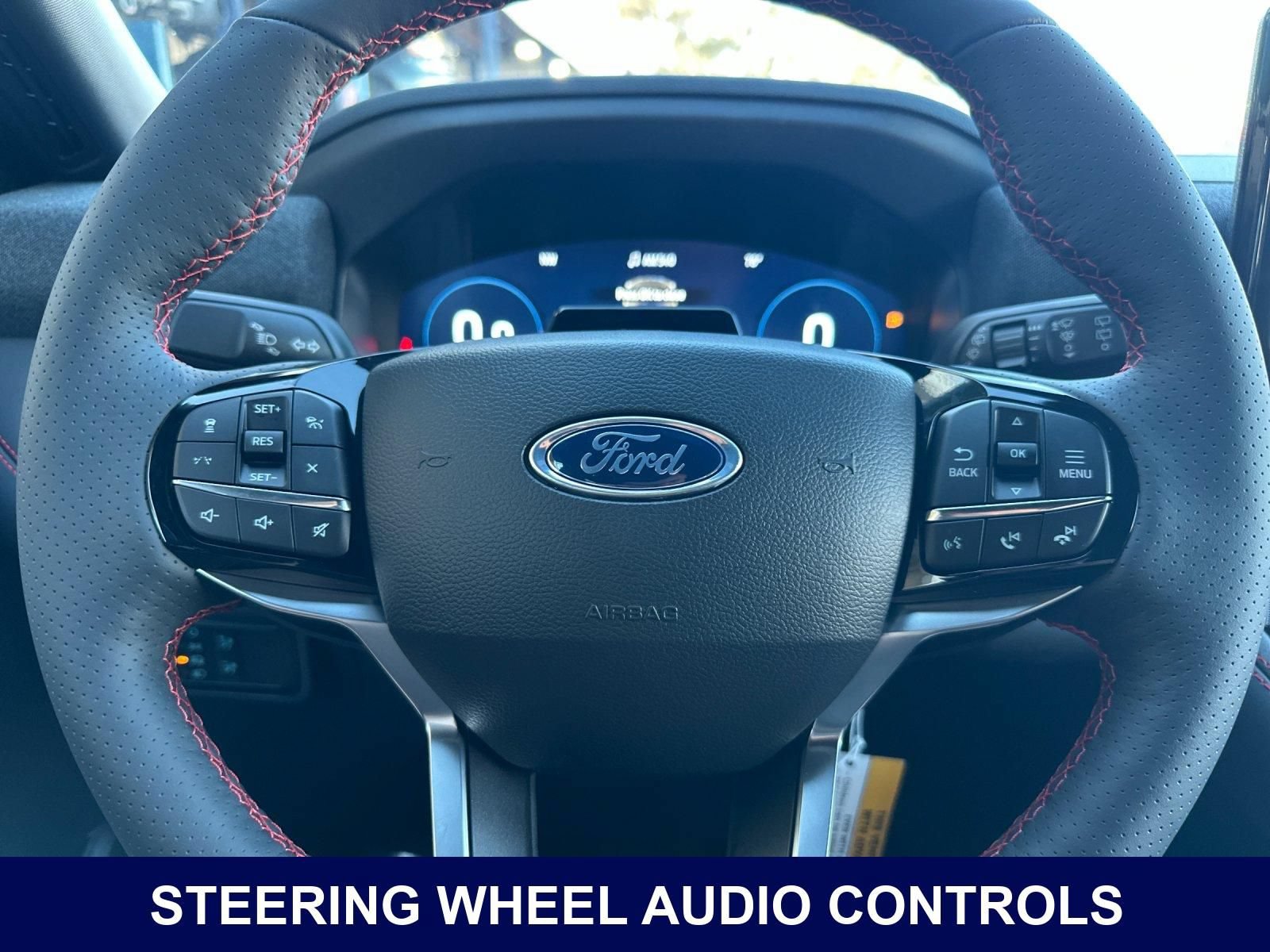 New 2026 Ford Explorer ST-Line w/ ST-Line Street Pack RWD image 32