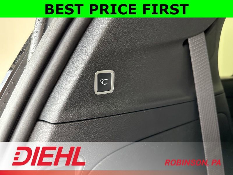 New 2026 Chrysler Pacifica Select image 11