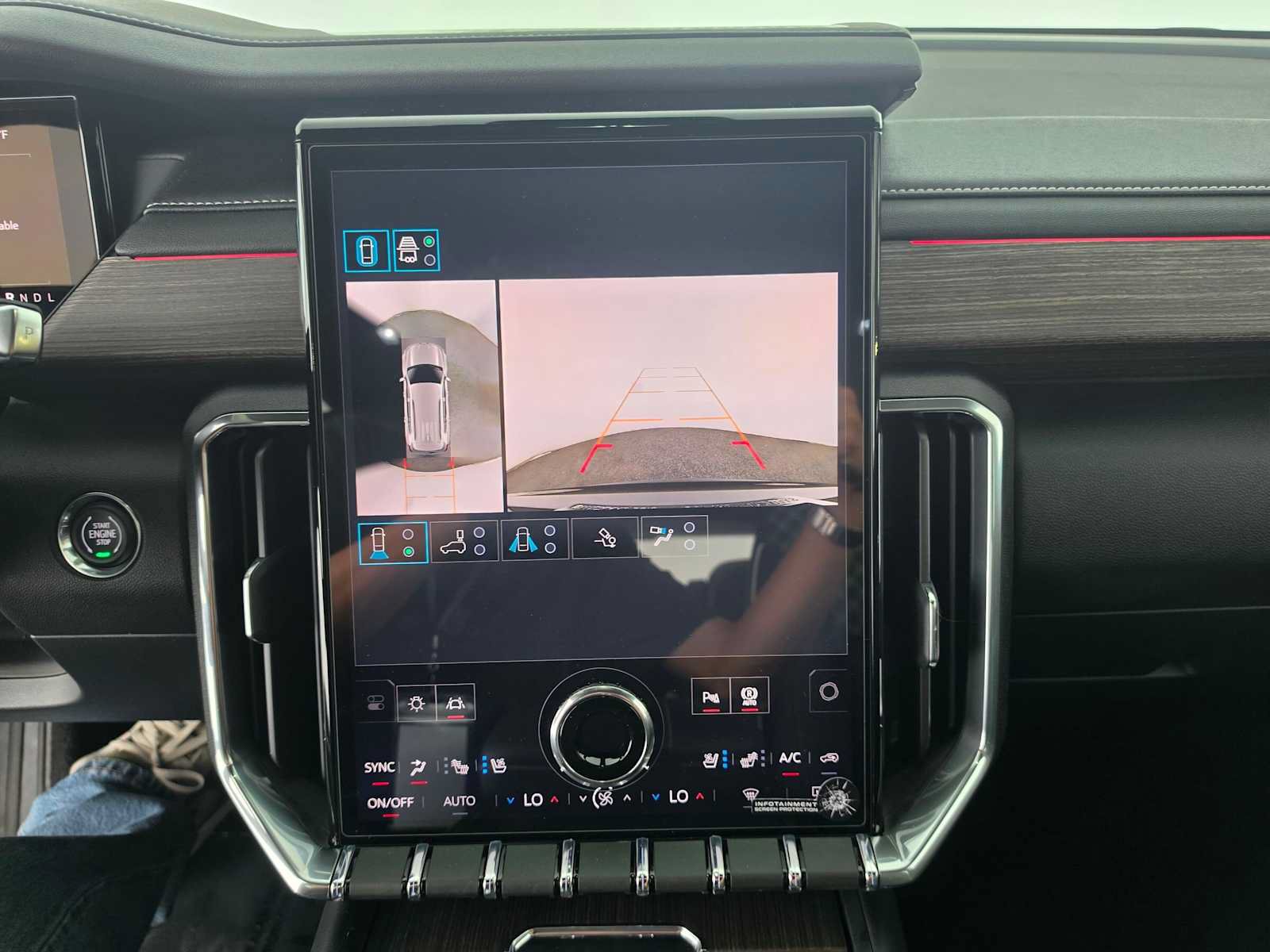 New 2027 GMC Acadia Denali w/ Denali Reserve Package FWD image 29