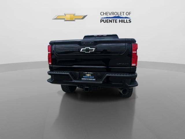 New 2026 Chevrolet Silverado 2500 ZR2 w/ LPO, Dark Essentials Package AWD/4WD image 7