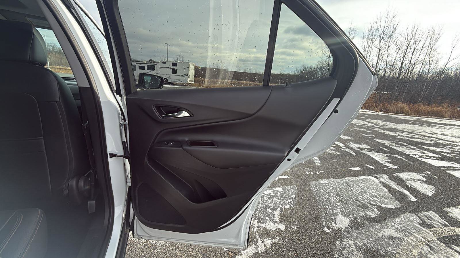 Used 2022 Chevrolet Equinox LT image 19