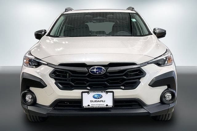 Used 2024 Subaru Crosstrek 2.5i Limited AWD/4WD image 2