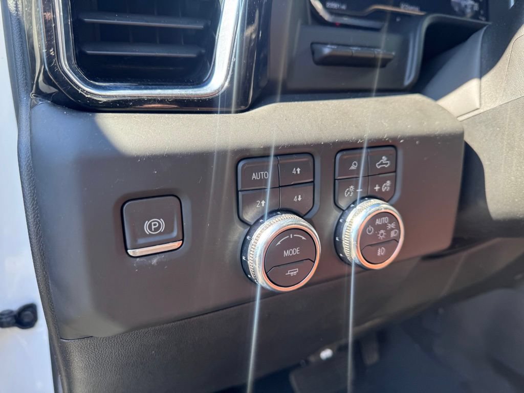 Used 2024 GMC Sierra 1500 Denali Ultimate AWD/4WD image 16