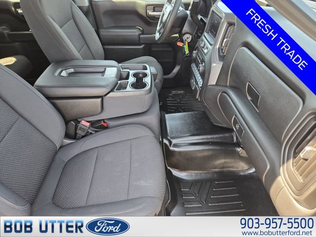 Used 2020 Chevrolet Silverado 1500 Custom w/ Custom Value Package RWD image 14