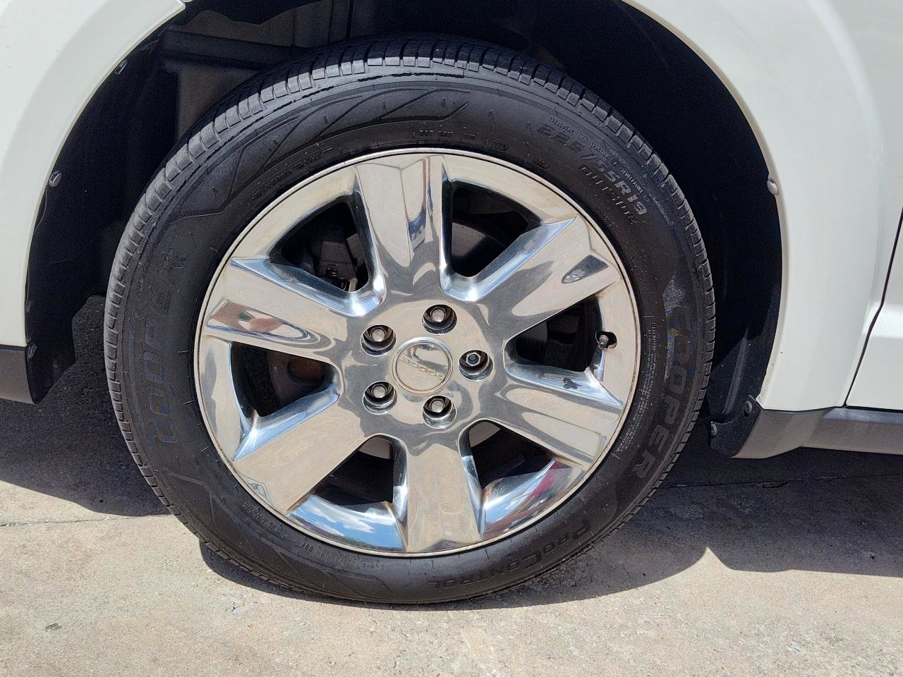 Used 2012 Dodge Journey Crew w/ Flexible Seating Group image 12