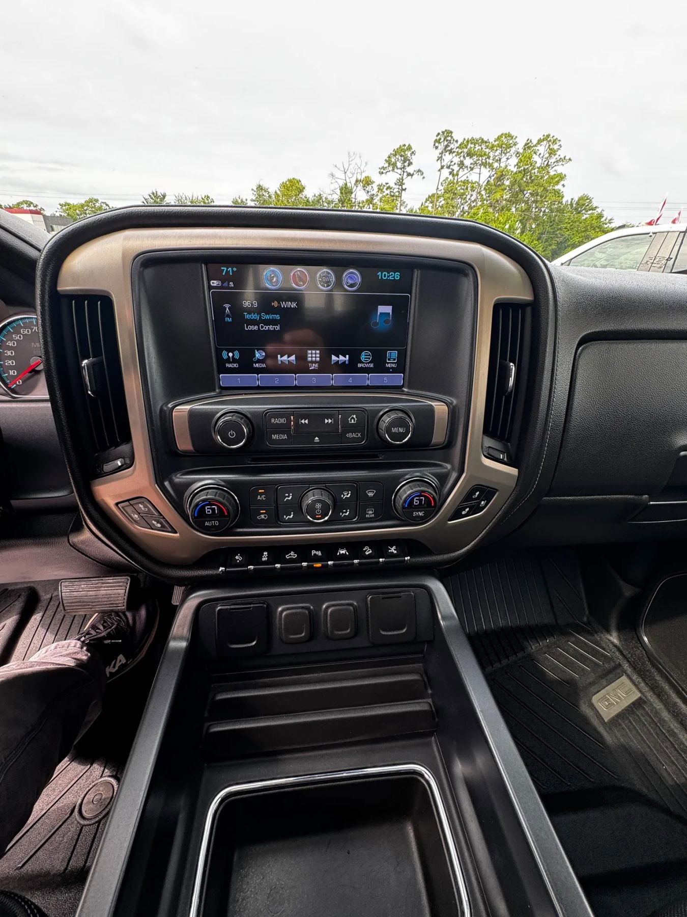 Used 2017 GMC Sierra 1500 Denali w/ Denali Ultimate Package AWD/4WD image 37