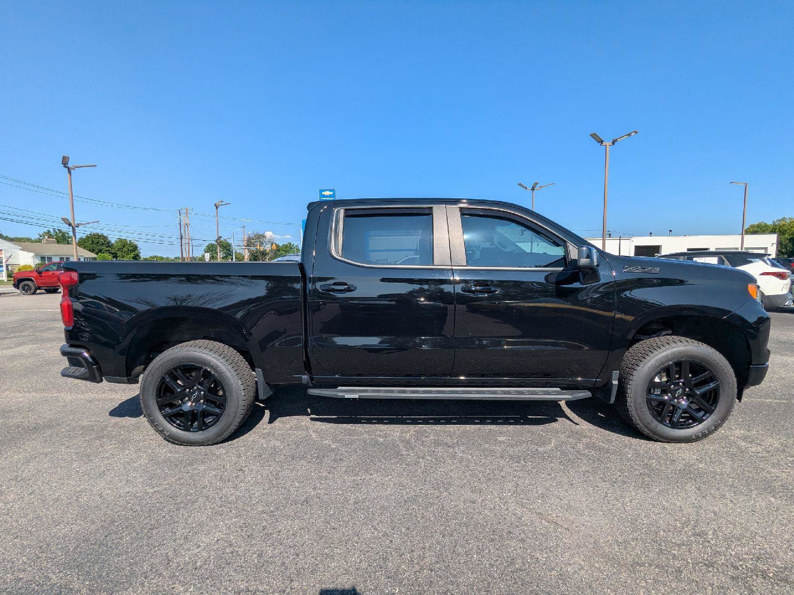 Used 2023 Chevrolet Silverado 1500 RST AWD/4WD image 8