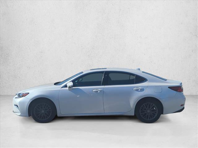 Used 2018 Lexus ES 350 w/ Premier Package image 3