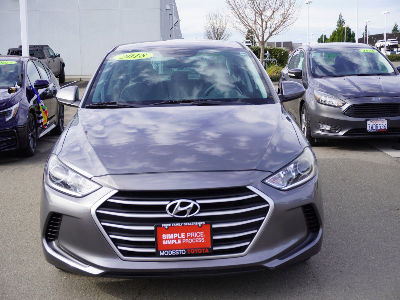 Used 2018 Hyundai Elantra SE image 6