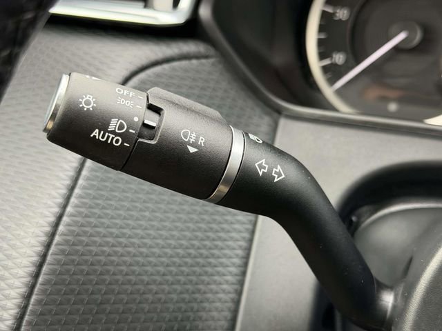 Used 2023 Land Rover Range Rover Velar S image 21