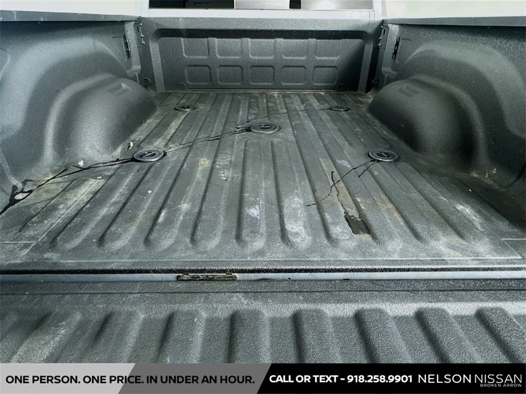 Used 2024 RAM 2500 Tradesman w/ Chrome Appearance Group image 25