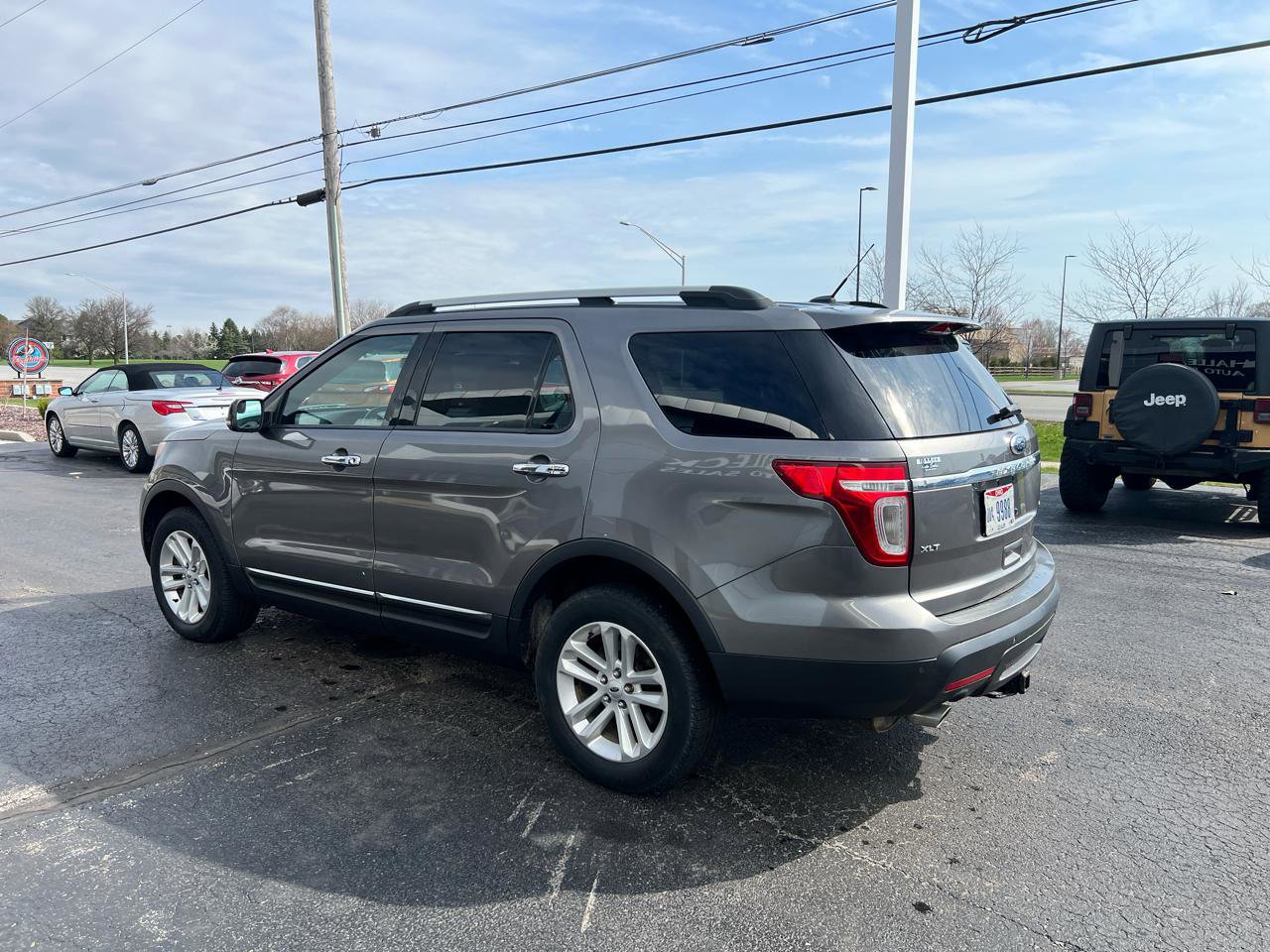 Used 2012 Ford Explorer XLT AWD/4WD image 3