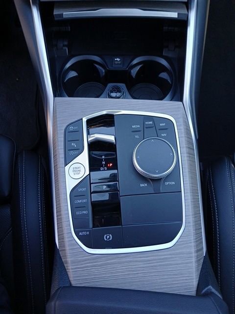Used 2025 BMW 330i xDrive Sedan image 21