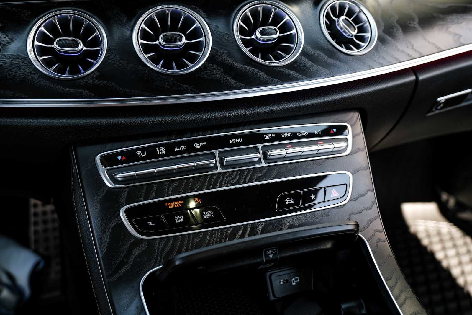 Used 2022 Mercedes-Benz E 450 Coupe image 26