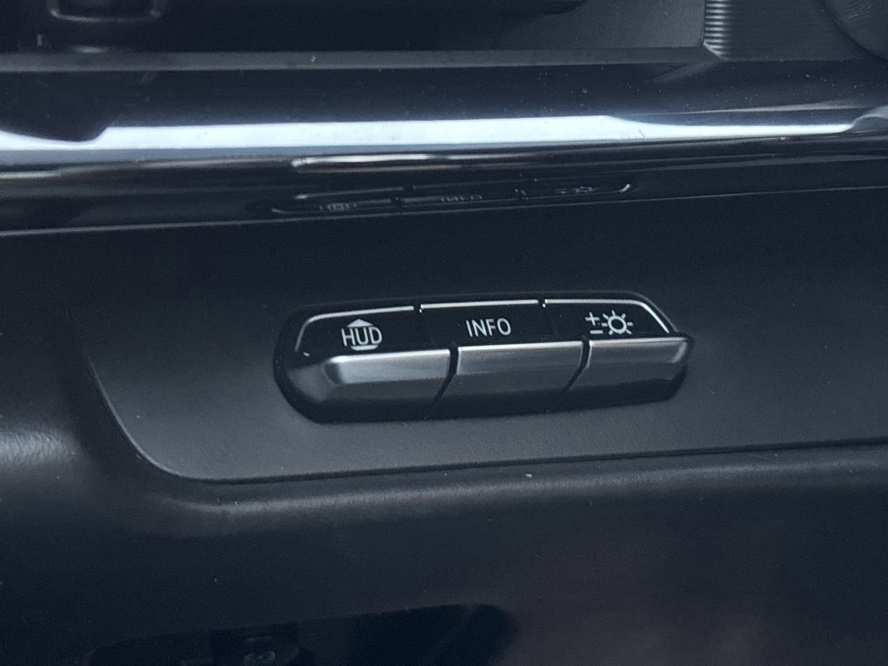 Used 2023 Chevrolet Corvette Stingray Premium Conv w/ Stealth Interior Trim Package image 25