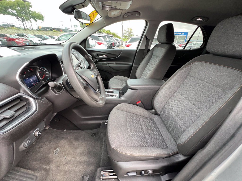 Used 2024 Chevrolet Equinox LT w/ LPO, Floor Liner Package AWD/4WD image 19