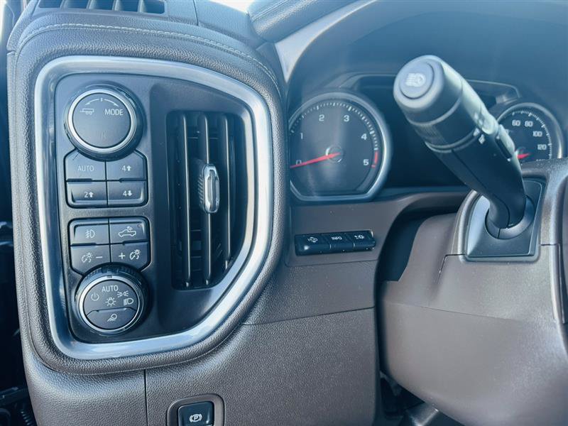 Used 2020 Chevrolet Silverado 2500 LTZ w/ LTZ Texas Edition AWD/4WD image 36