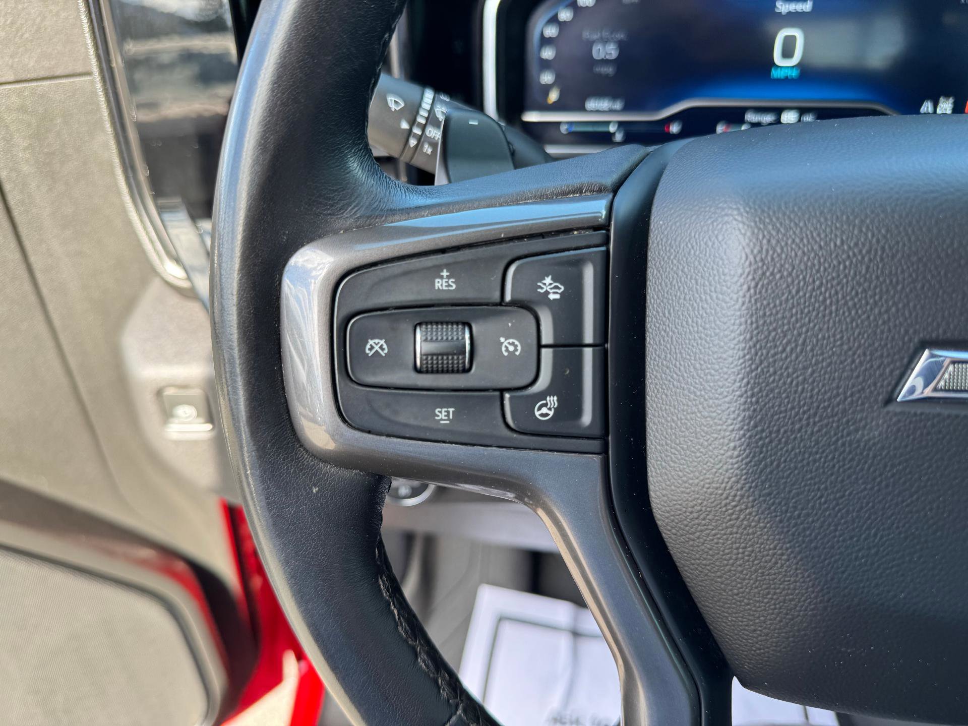 Used 2023 Chevrolet Silverado 1500 ZR2 image 24