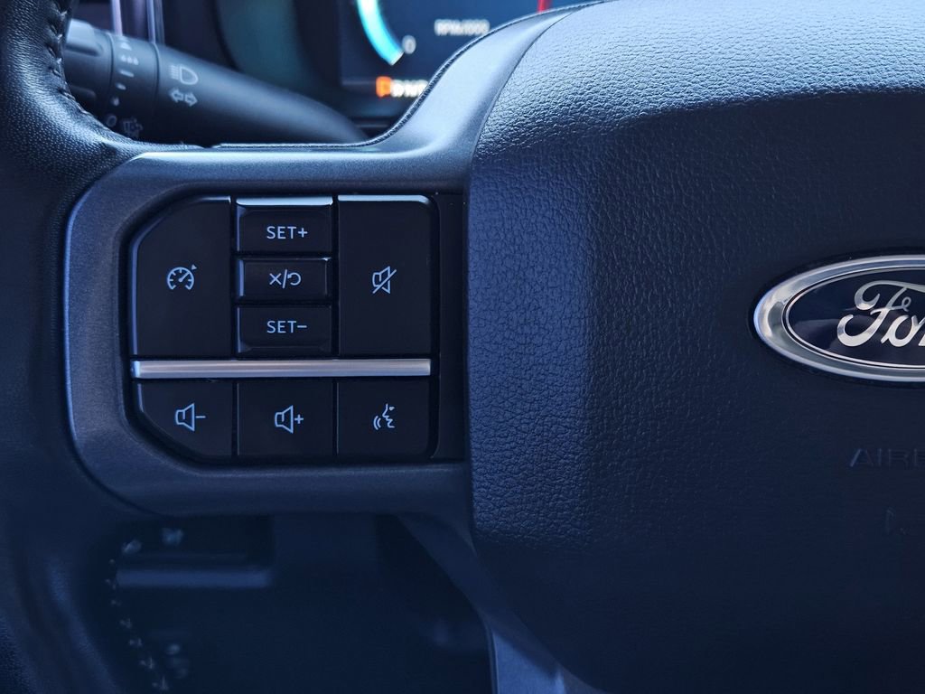 Used 2024 Ford F250 Lariat image 32