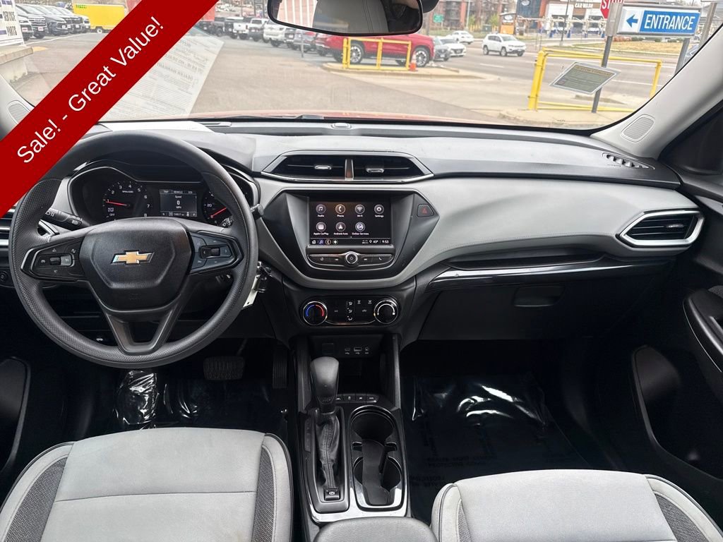 Used 2021 Chevrolet TrailBlazer LS AWD/4WD image 12