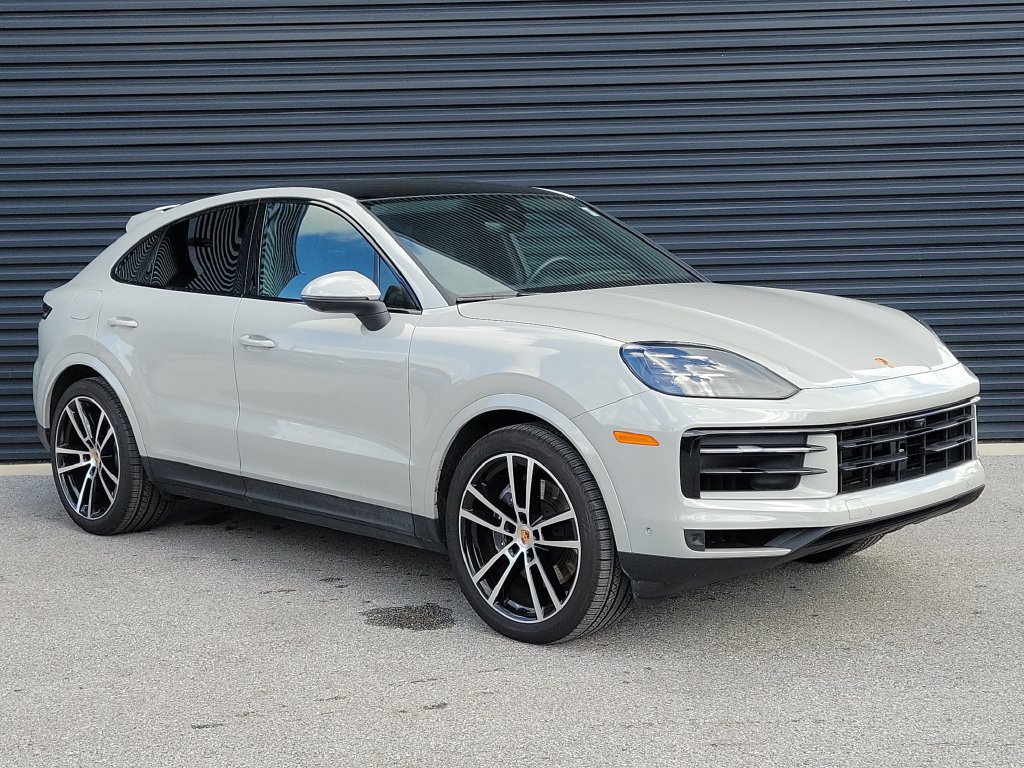 Certified 2026 Porsche Cayenne Coupe AWD/4WD image 9