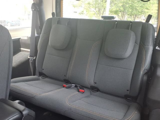 Used 2024 Jeep Wrangler Sport AWD/4WD image 26
