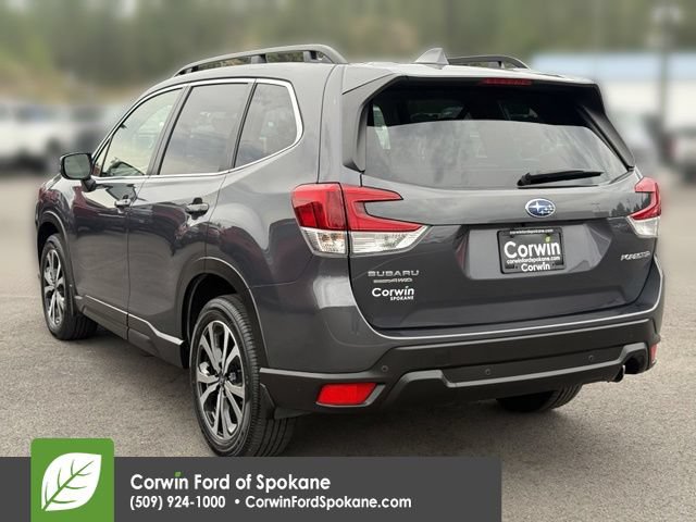 Used 2023 Subaru Forester Limited AWD/4WD image 16