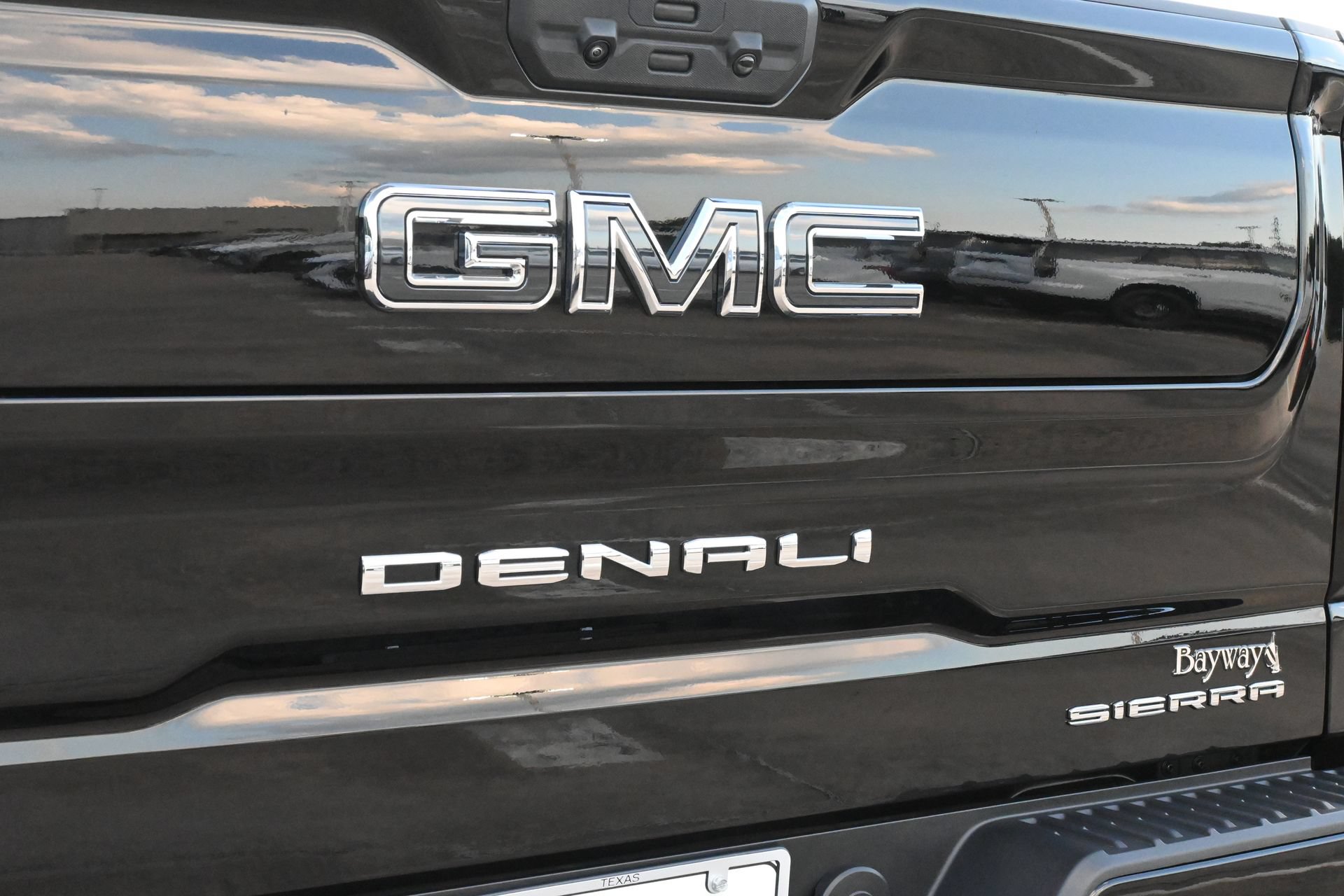 Used 2026 GMC Sierra 1500 Denali Ultimate AWD/4WD image 21