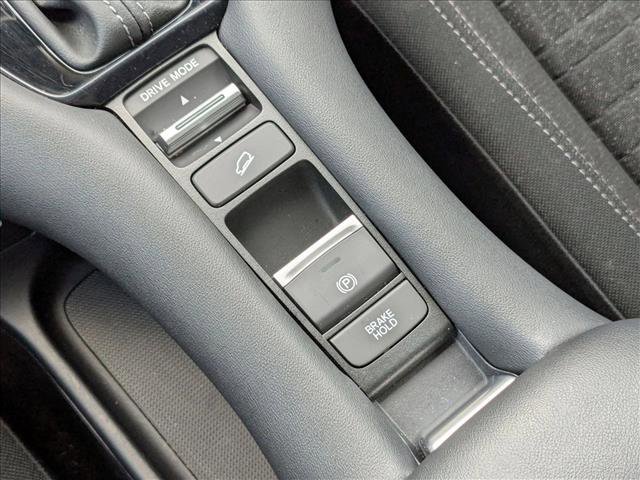 Certified 2023 Honda HR-V LX image 13