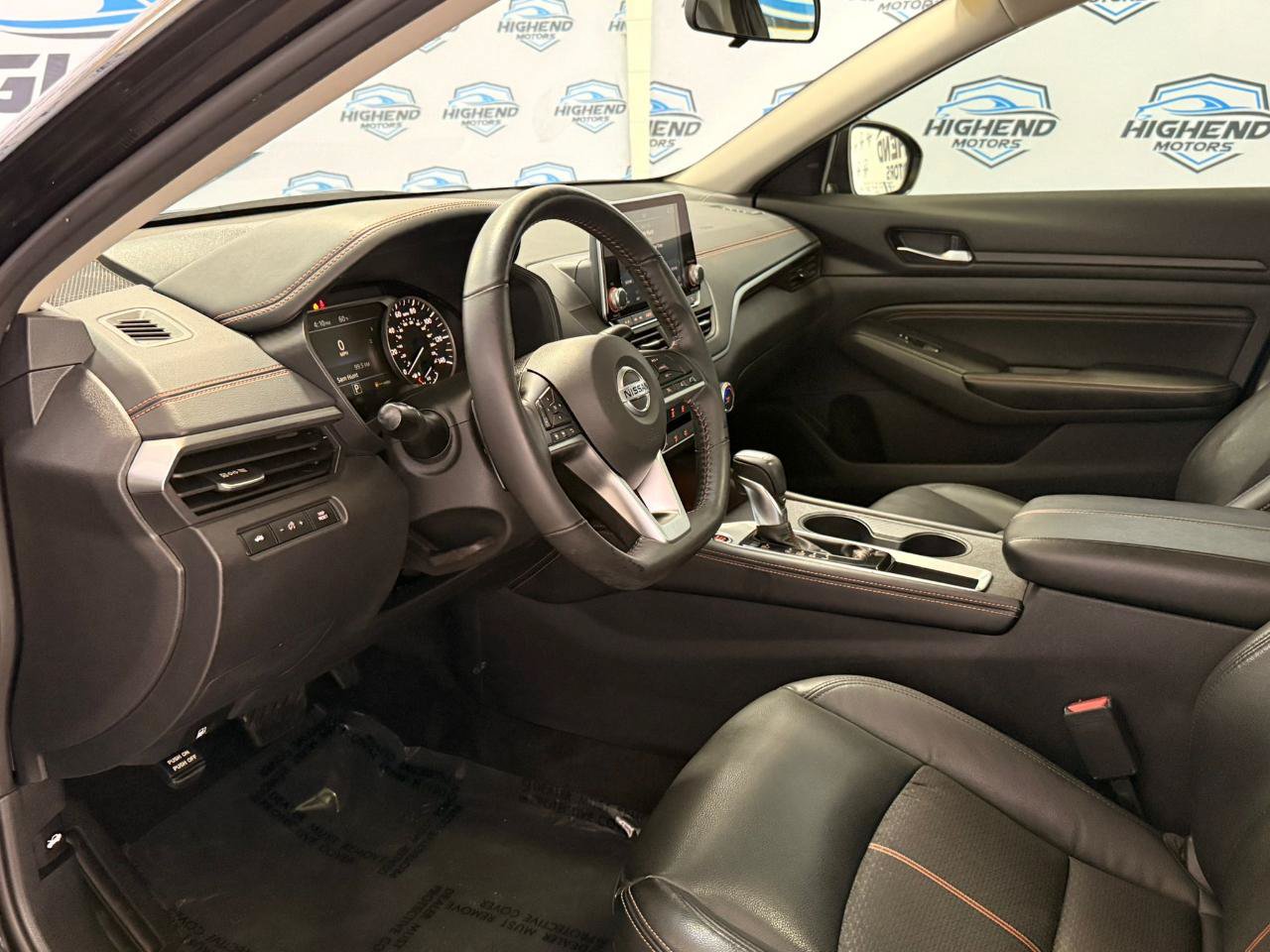 Used 2022 Nissan Altima 2.5 SR w/ Midnight Edition Package FWD image 14