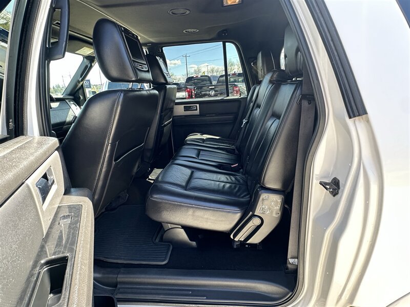 Used 2014 Ford Expedition EL Limited w/ Equipment Group 301A AWD/4WD image 38