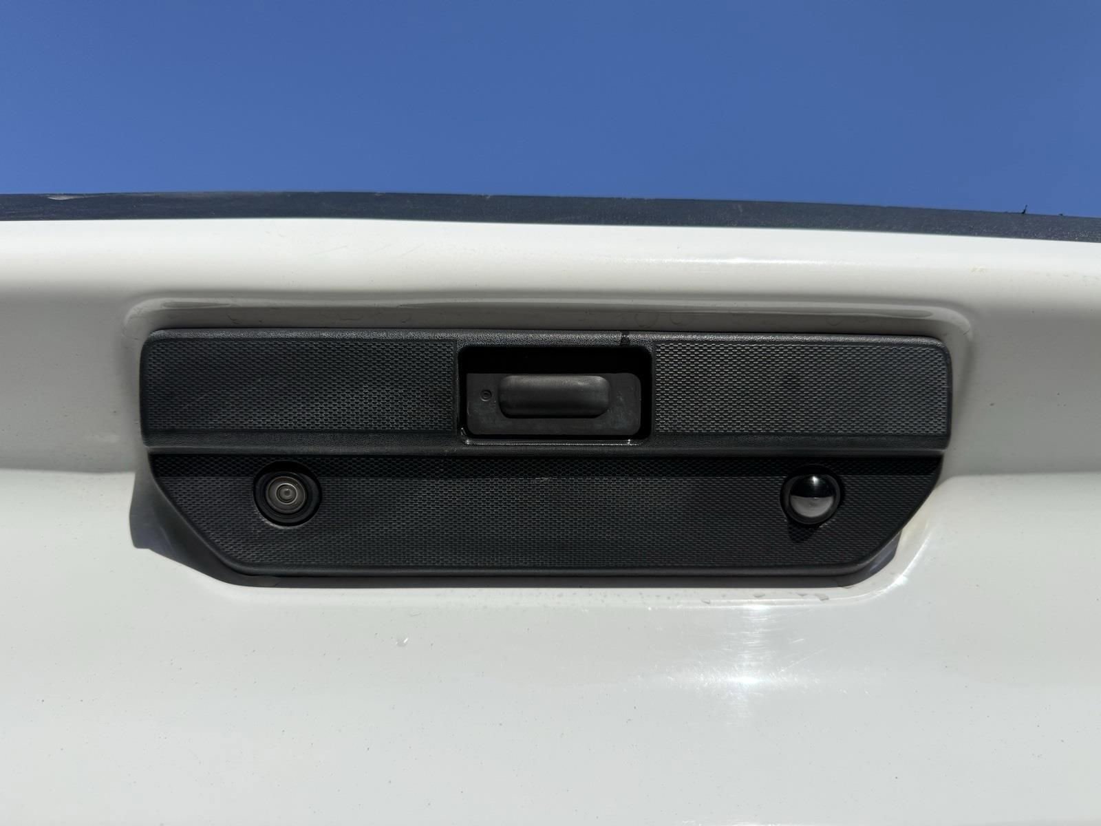 Used 2021 Chevrolet Silverado 1500 LT image 10