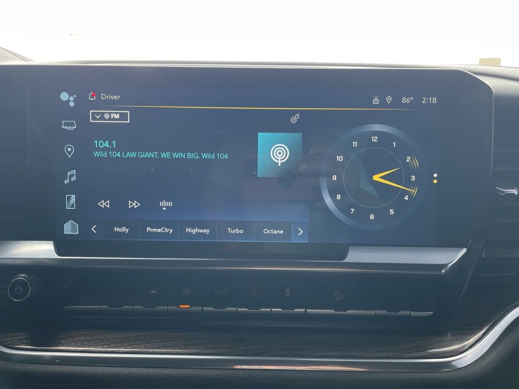 Used 2024 Chevrolet Silverado 1500 LT Trail Boss w/ Protection Package image 15