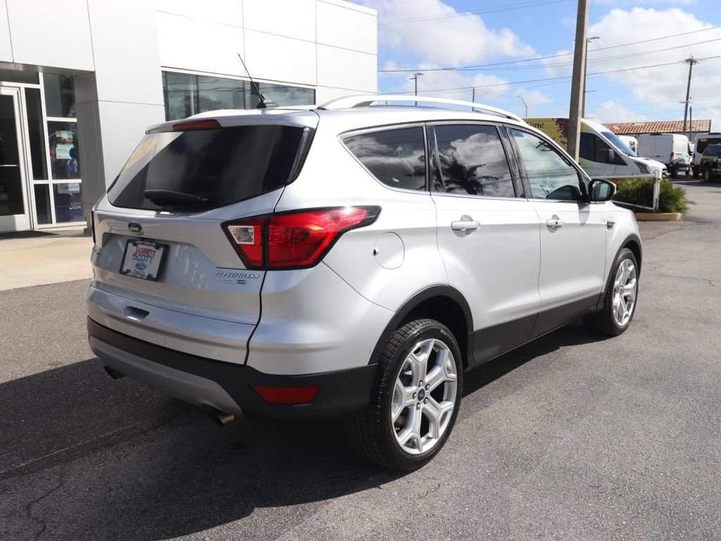 Certified 2019 Ford Escape Titanium image 15