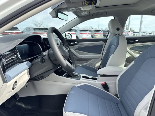 New 2026 Volkswagen Jetta SE image 11