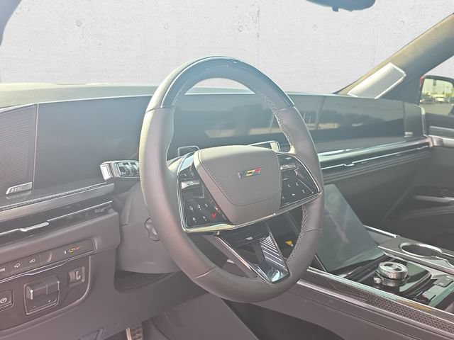 Used 2026 Cadillac Escalade V AWD/4WD image 18